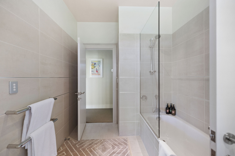 Bathroom 4, Pinnacle Villa, Queenstown-Lakes