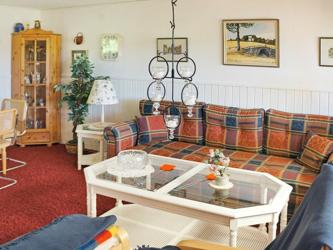 Others 5, person holiday home in HASTVEDA, Hässleholm