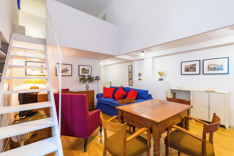 Living area 2, Grifeo- Quiet Flat on Panoramic Route, Napoli