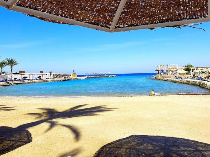 Beach 5, New Geisum Resort, Al-Ghurdaqah