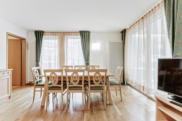 Others 5, Apartments Petlin, Bolzano