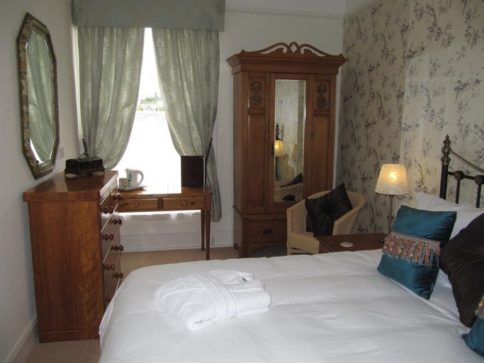 Bedroom 2, The Shirley, Torbay