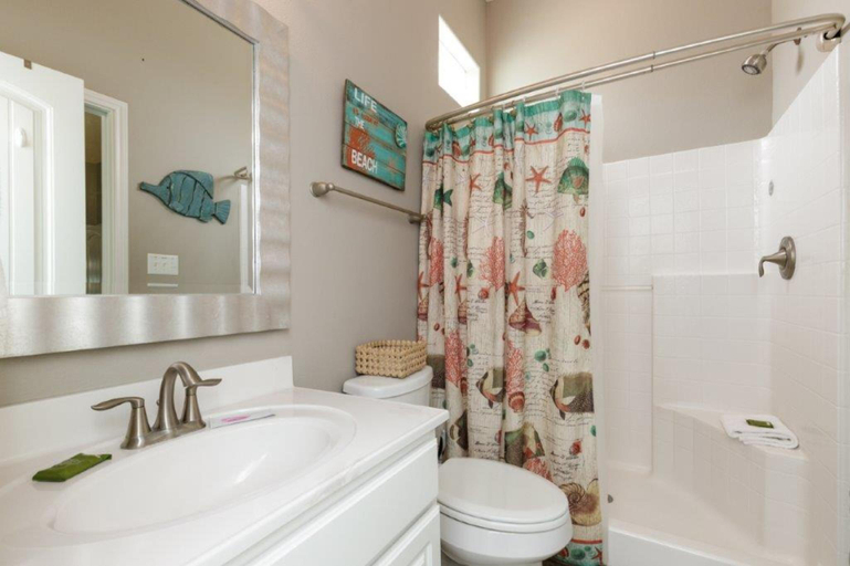 Bathroom 3, Lets Padre at Village by the Beach, Nueces