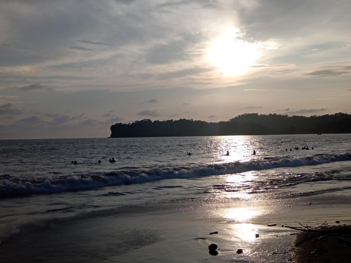 Others 3, Los cocos Hostal, Buenaventura