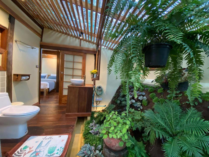 Bathroom 4, Mori Natural Farm, Mae Rim