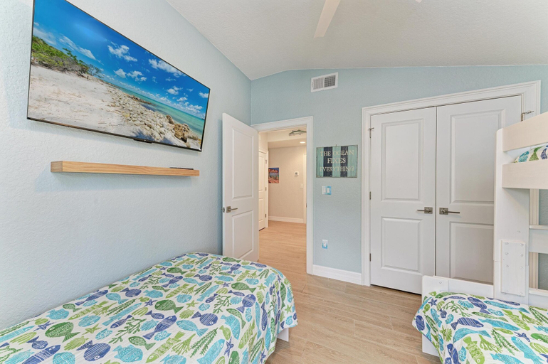 Bedroom 3, Beach Bliss managed by Beach Retreats, Manatee