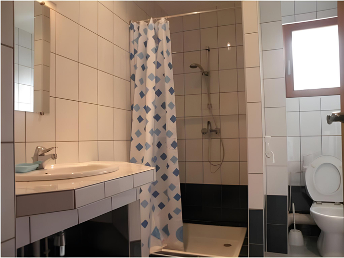 Bathroom 4, Hotel Restaurant au Floridor, Haut-Rhin