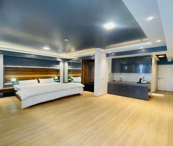 Bedroom 2, Hotel Vyom, Lucknow