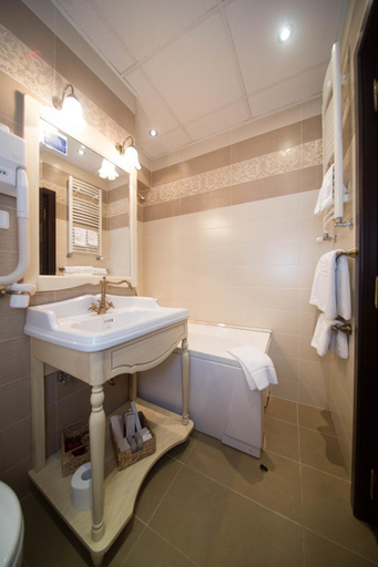 Bathroom 4, Best Western Central Hotel, Arad