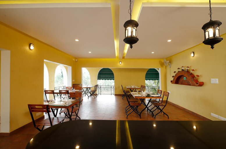 Food & Drinks 4, Vista Del Lago, Wayanad