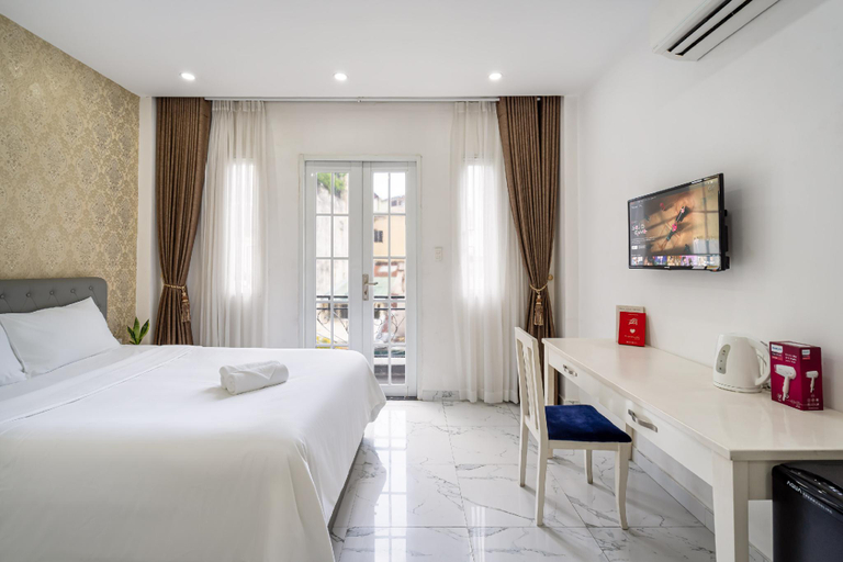 Bedroom 3, Lotus Hotel 18 Nguyen Phi Khanh , District 1