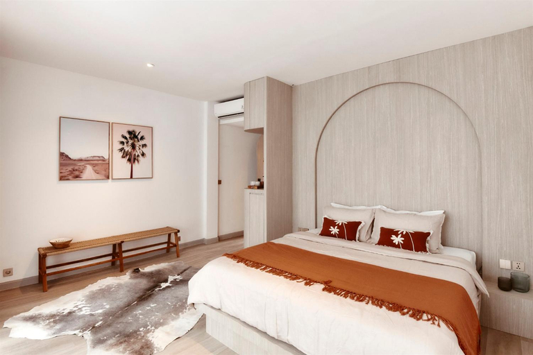 Bedroom 3, NEON ROSE Motel, Badung