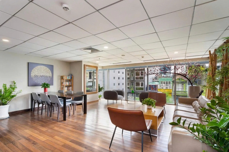 Others 5, Zenith Lancaster Residences Suites, District 1