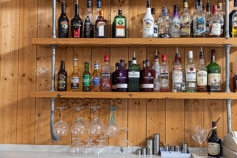Food & Drinks, The Waters Edge , Torbay