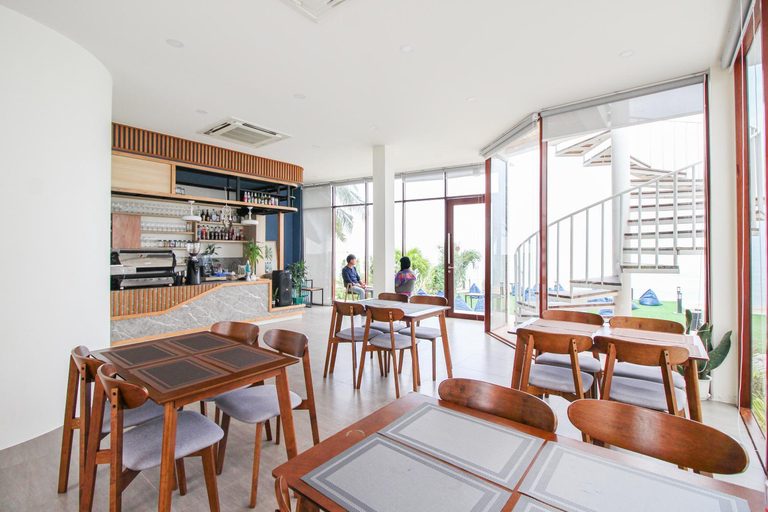 Food & Drinks 4, เดอะซีน คาบาน่า บีช รีสอร์ท ขนอม The Scene Cabana Beach Resort Khanom, Khanom