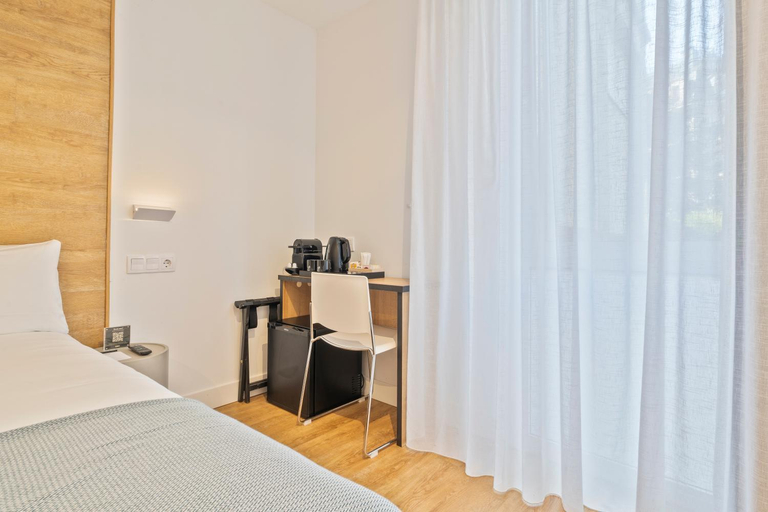 Bedroom 2, Colectia Hotel Ondarreta, Guipúzcoa