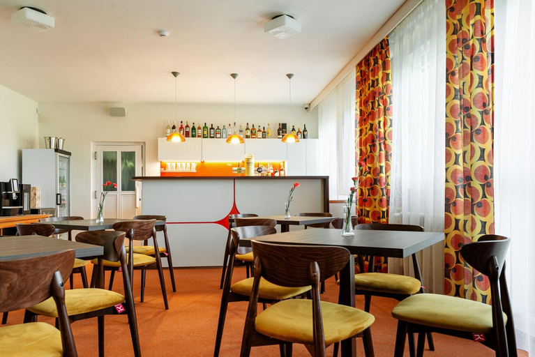Food & Drinks 4, Hotel JISKRA na Celadne, Frýdek-Místek