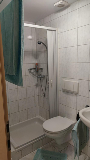 Bathroom 3, Traumurlaub, Bregenz