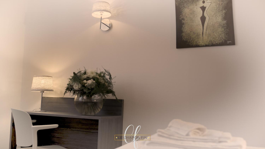 Bedroom 3, Hotel Le Chapon Fin, Tarn-et-Garonne