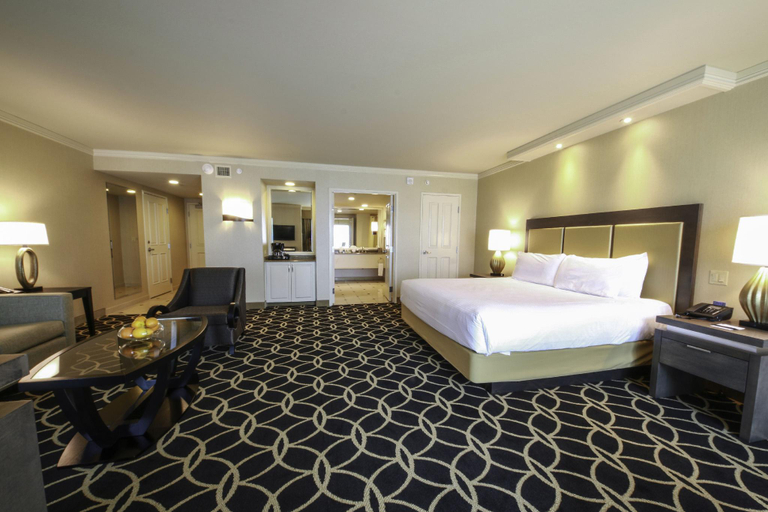 Bedroom 2, Hollywood Casino St. Louis, Saint Louis