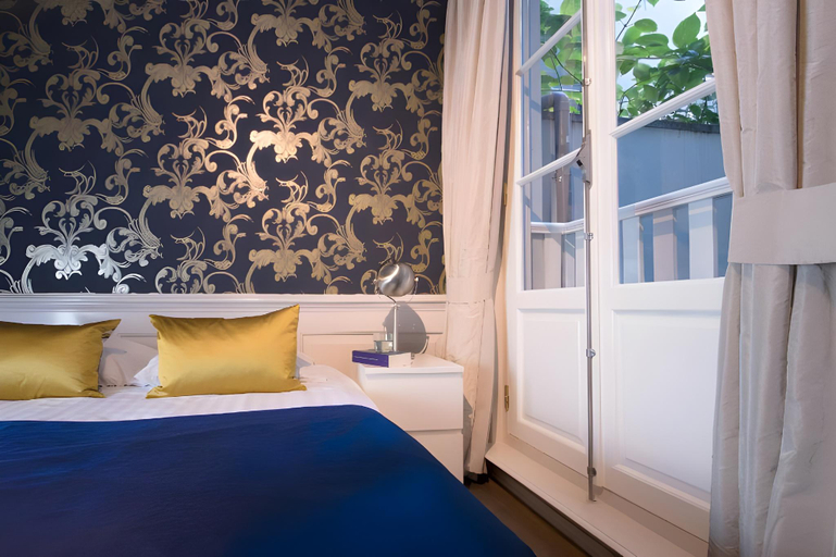 Bedroom 2, Grand Canal Boutique Hotel, Amsterdam