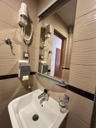 Bathroom 4, Hotel Divan, Sarajevo