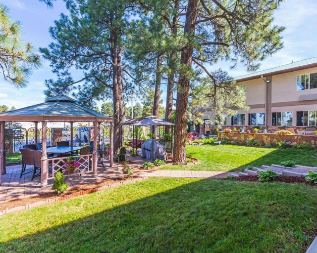 Exterior & Views, West End Lodge, Archuleta