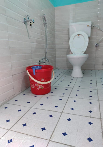Bathroom, Nanda Devi HomeStay Ukhimath, Rudraprayag