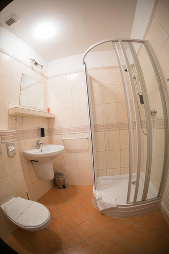 Bathroom 3, Hotel Tanzberg Mikulov, Břeclav