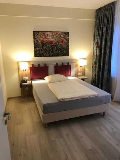 Bedroom 1, Hotel am Pferdemarkt, Rotenburg (Wümme)