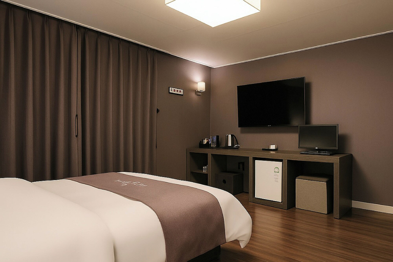 Bedroom 2, Modern Hotel, Seosan