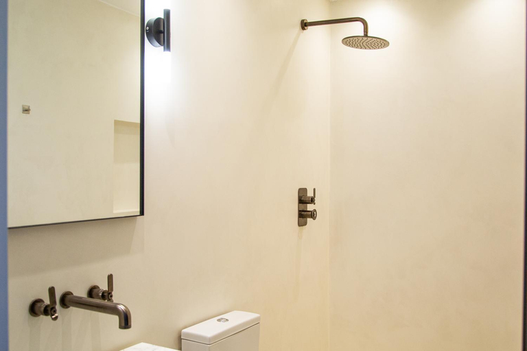 Others 2, The Luxury Fulham Townhouse, London