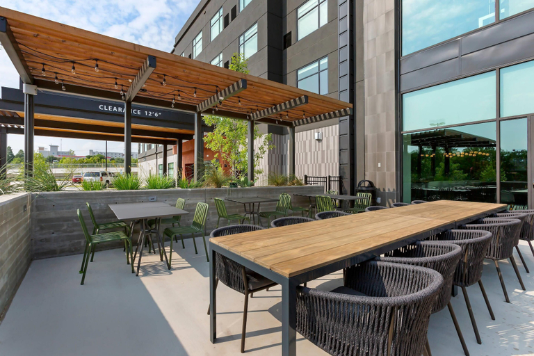 Food & Drinks 5, Cambria Hotel Austin Airport, Travis
