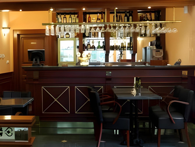 Food & Drinks 3, Luxury Garni Hotel Brix, Bratislava III