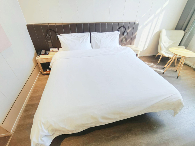 Bedroom 2, Hanting Premium Hotel Nanjing Xianlin University Town Wencheng Road, Nanjing