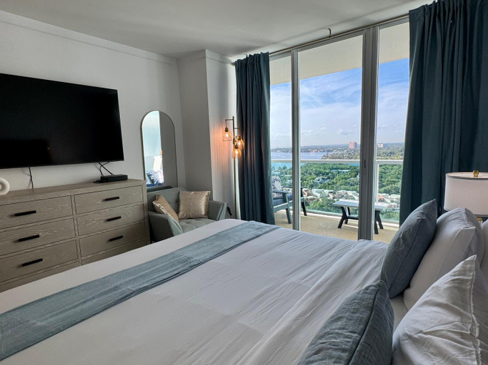 Others 5, Balcony Ocean Views - Pool, Gym, Wi-Fi & Parking, Miami-Dade