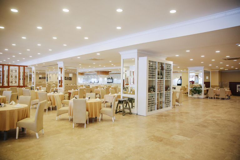 Food & Drinks 5, Selectum Noa Belek, Serik