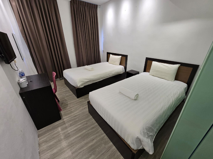 bedroom 1