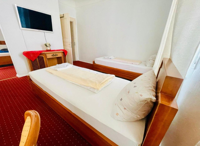 Bedroom 3, Pension De Lux Augsburg, Augsburg