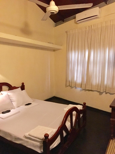 Bedroom, Noahs Ark Homestay, Moratuwa