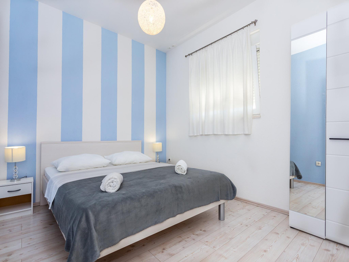 Bedroom 2, Apartments Magdales - Two Bedroom Apartment with Balcony A1, Dugi Rat