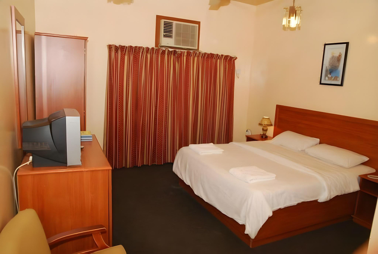 Bedroom 2, Dana Hotel, Sharjah City