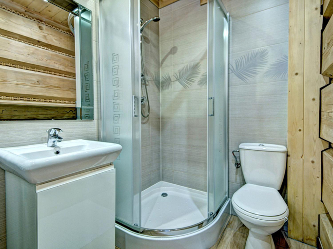 Bathroom 2, Osada Harenda, Tatra