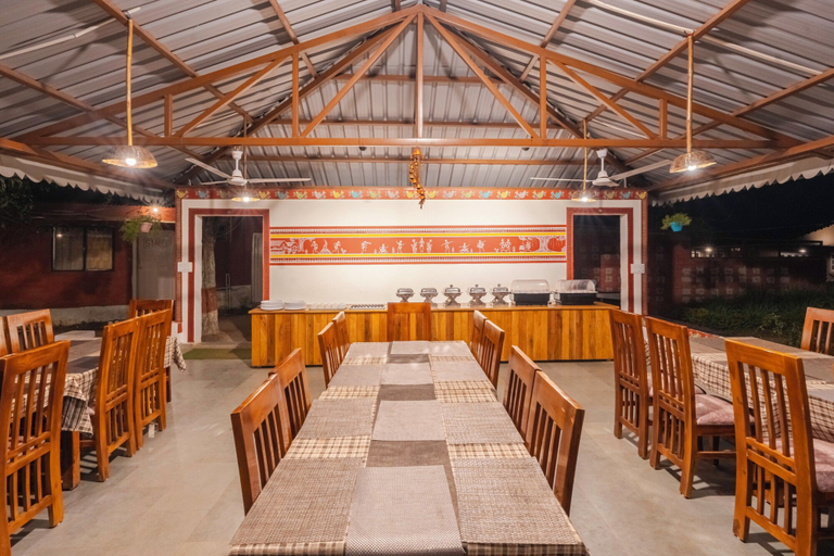 Food & Drinks 5, Pachmarhi Foothill Cottages by Vanyum, Hoshangabad