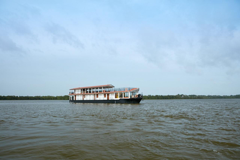 Others 5, Marina by DAE, Kesbewa