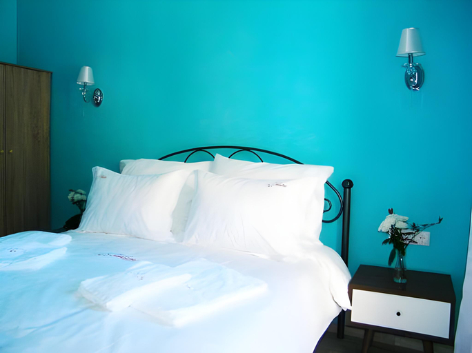 Bedroom 3, Theatro Hotel Odysseon, Thessaly