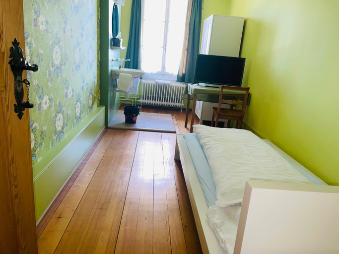 Bedroom 3, Hotel Sternen Worb, Konolfingen