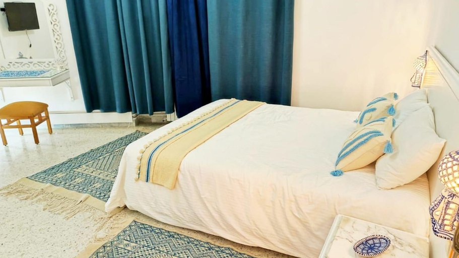 Others 5, Dar Henani, Monastir