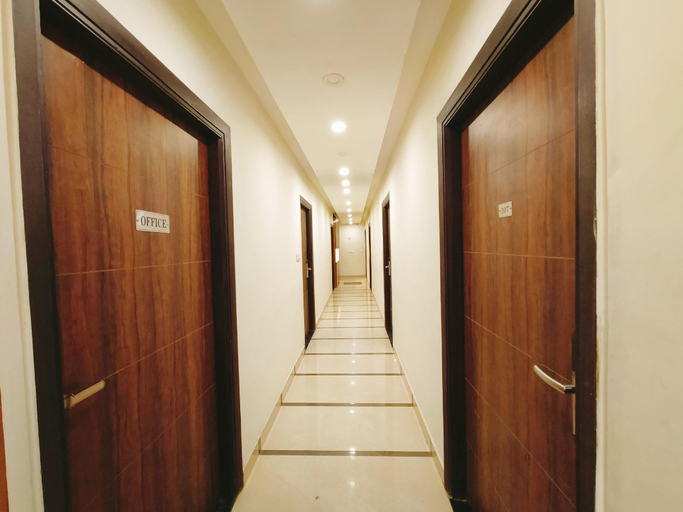 Public Area 2, Hotel Bansal Paradise @ Golden Temple, Amritsar