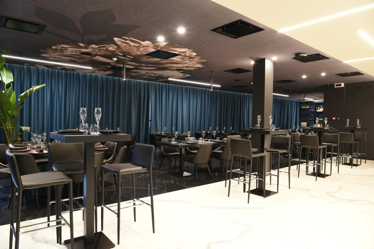 Food & Drinks 5, DEMSI Palace Hotel & Restaurant, Foggia